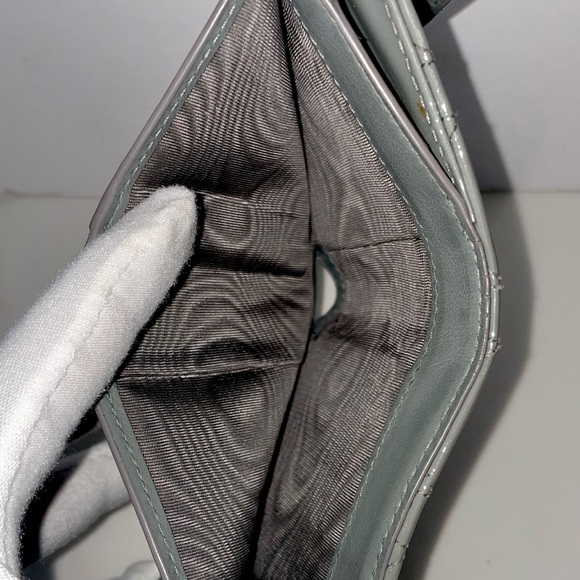 Auth CHRISTIAN DIOR Lady Dior Gray Trifold wallet  with Dior Charm - Picture 5 of 7